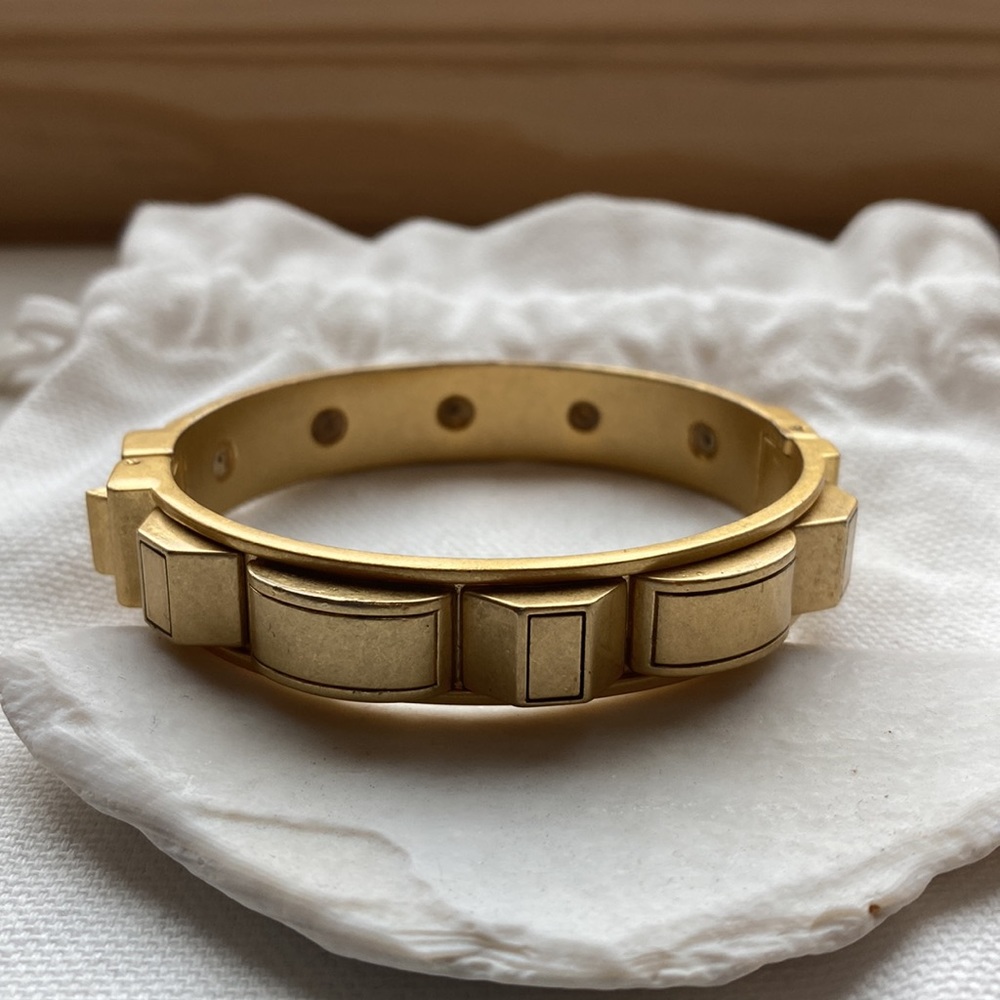Madewell gold tone bracelet